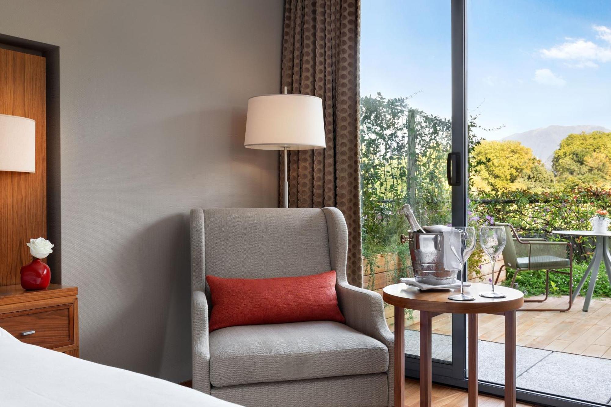 Sheraton Lake Como Hotel Esterno foto