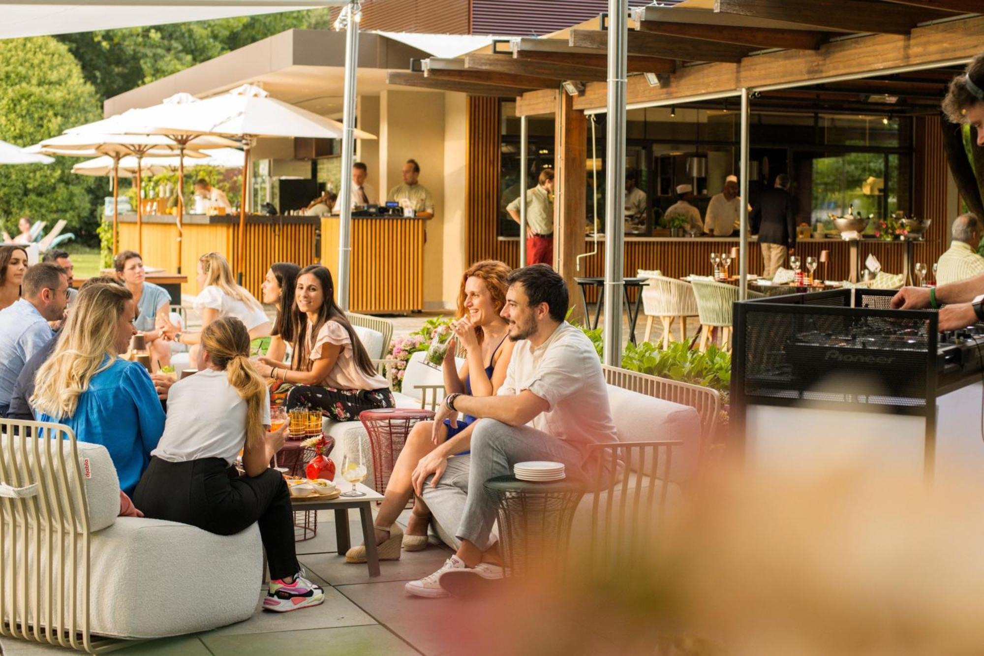 Sheraton Lake Como Hotel Esterno foto