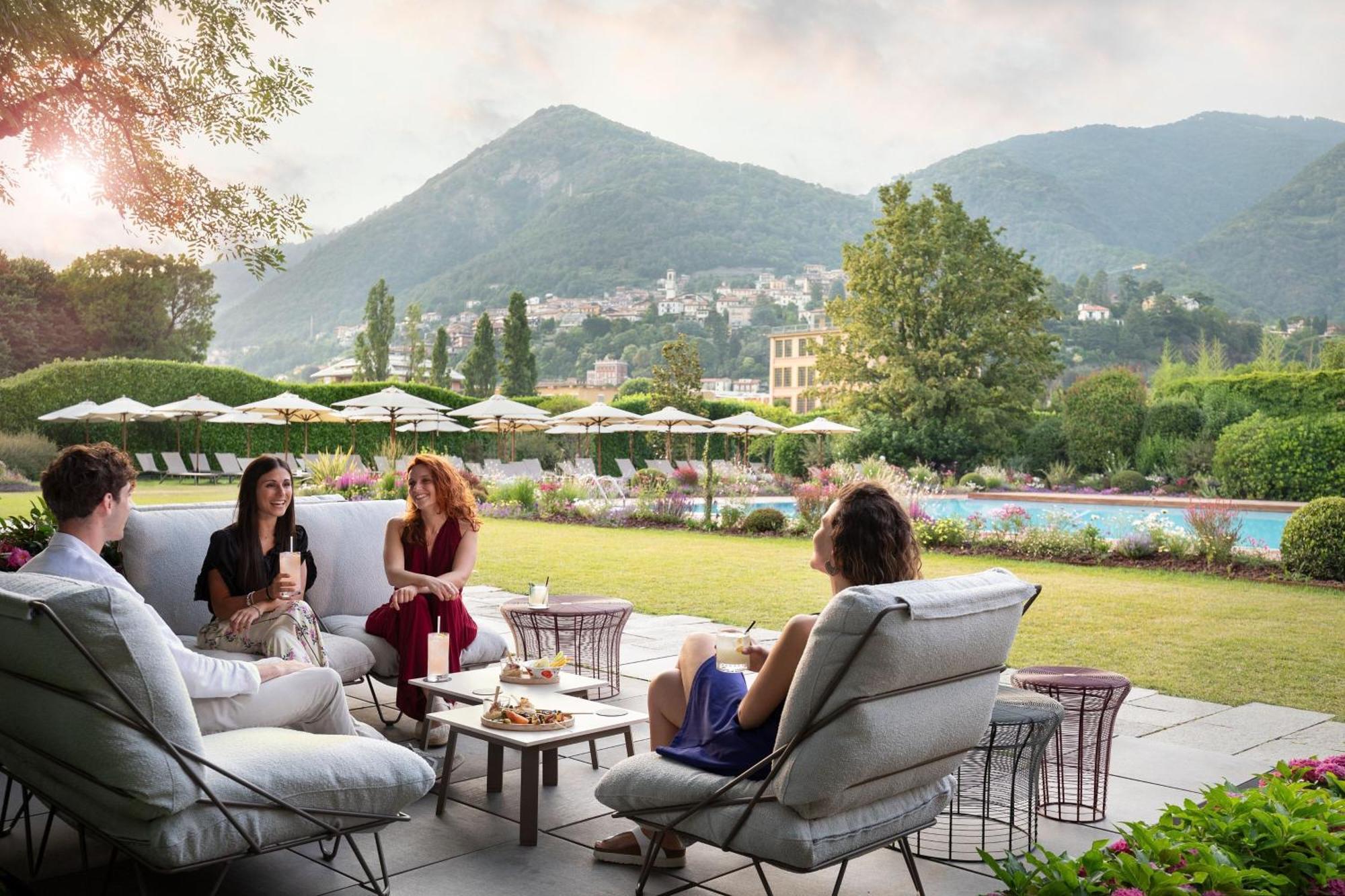 Sheraton Lake Como Hotel Esterno foto