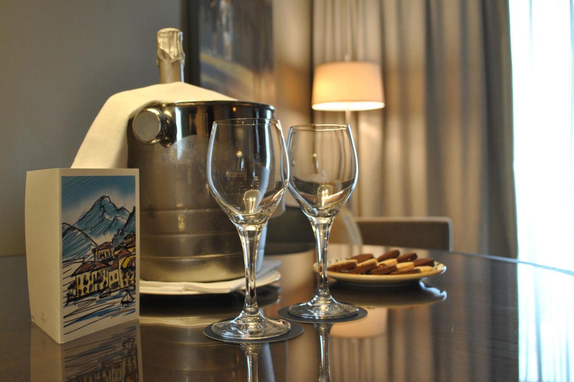 Sheraton Lake Como Hotel Esterno foto