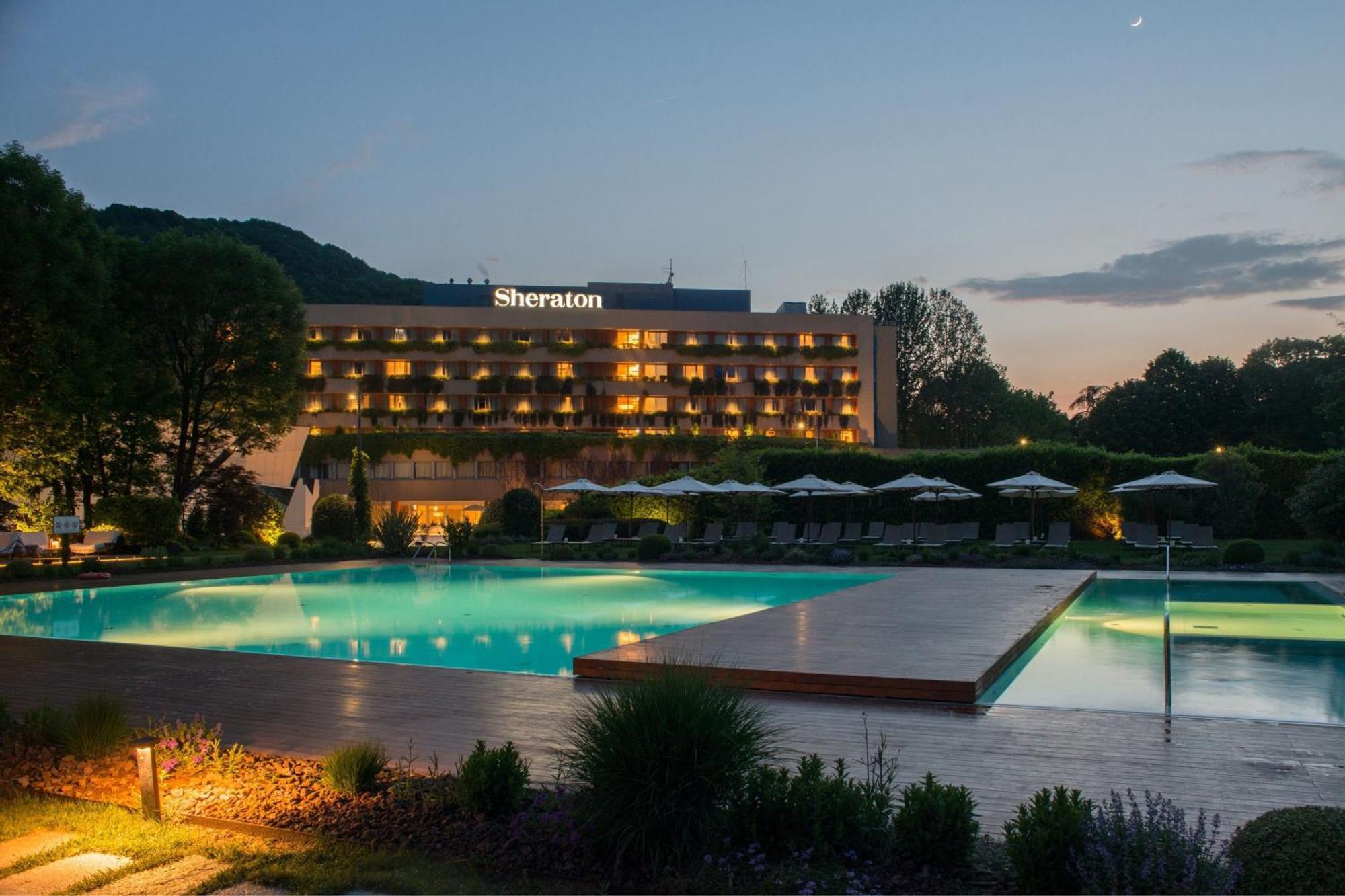 Sheraton Lake Como Hotel Esterno foto