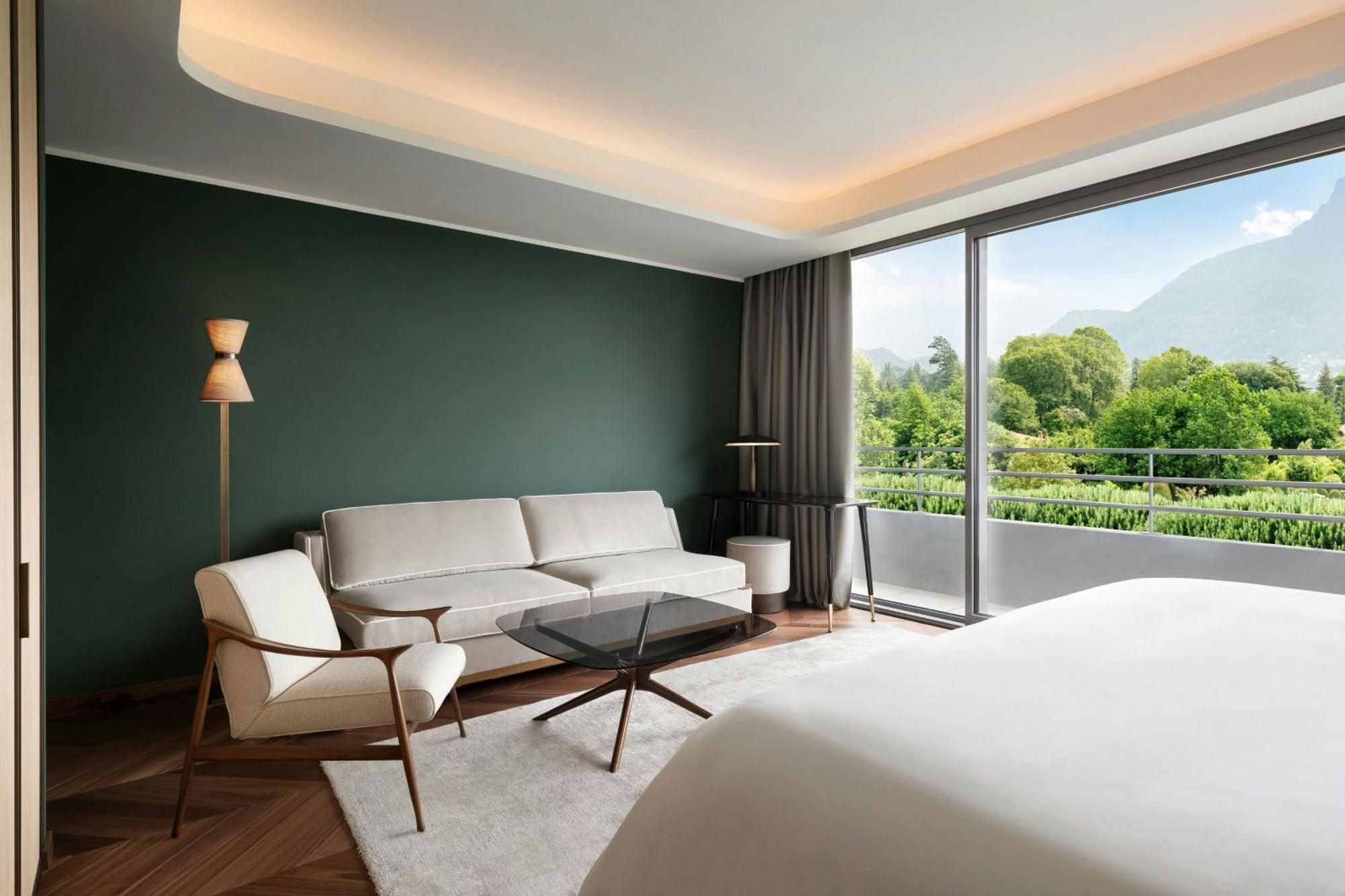 Sheraton Lake Como Hotel Esterno foto