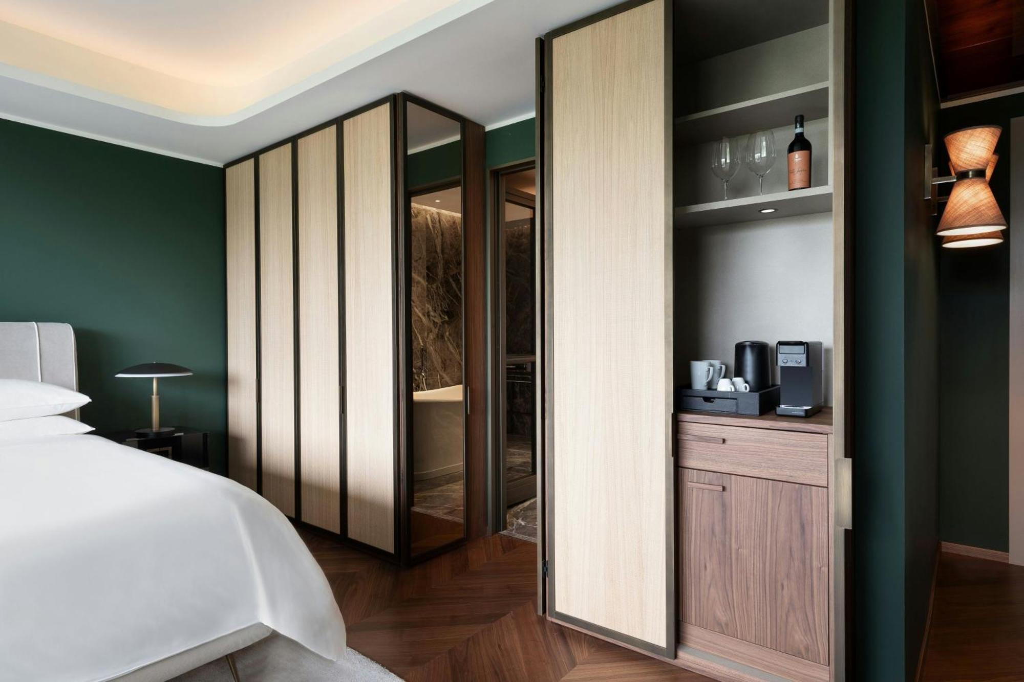 Sheraton Lake Como Hotel Esterno foto